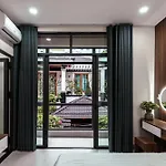 Yhome Apartment